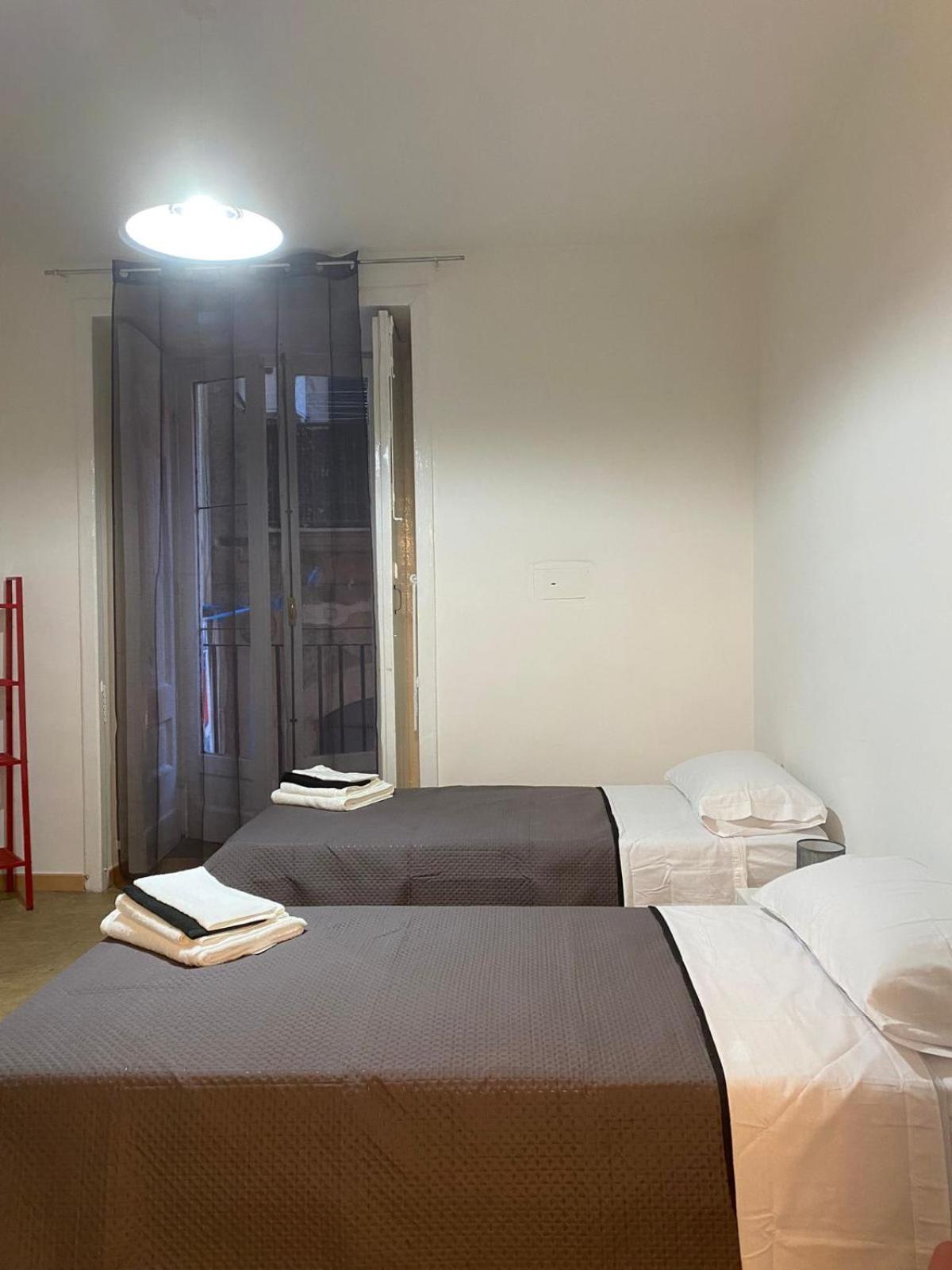 Tre Regine Napoli Apartment ภายนอก รูปภาพ